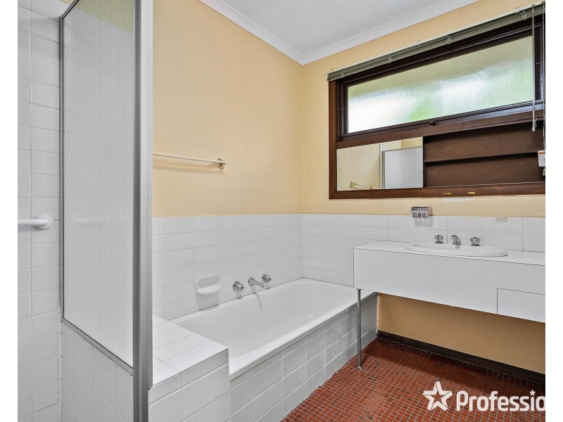 4/18 Neilson Street, Bayswater VIC 3153