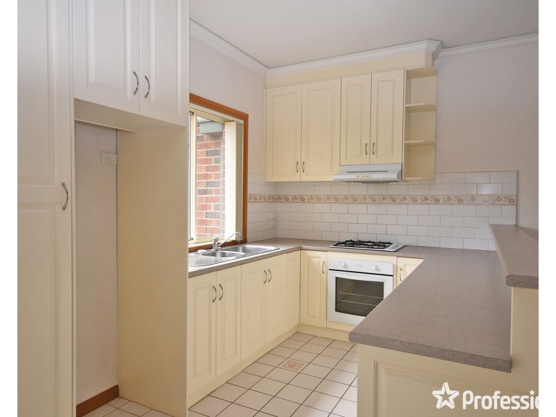 3/5 Charles Street, Mooroolbark VIC 3138