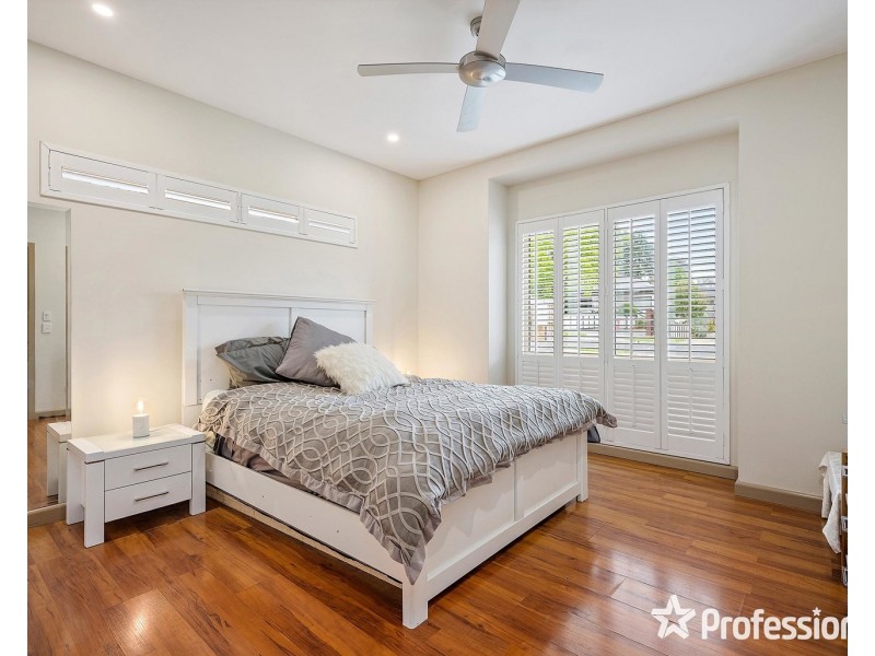 9 Belmont Road West, Croydon South VIC 3136