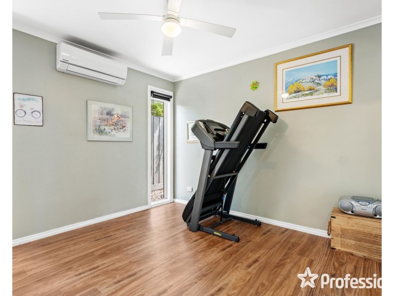 2/78 Liverpool Road, Kilsyth VIC 3137