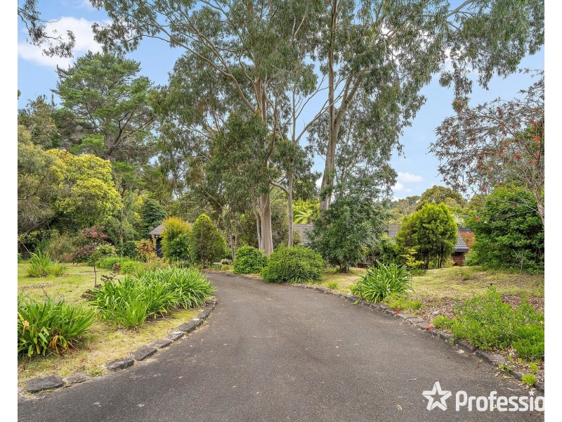 135 Jumping Creek Road, Wonga Park VIC 3115