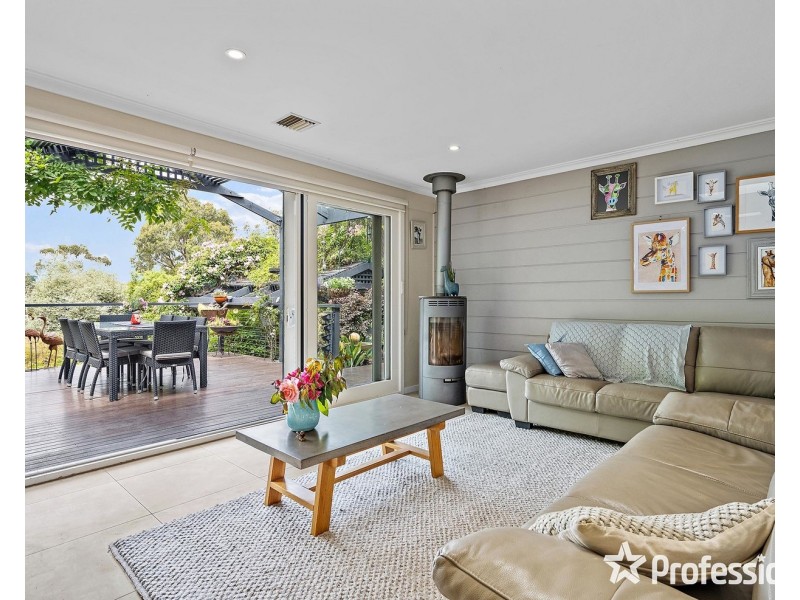 135 Jumping Creek Road, Wonga Park VIC 3115