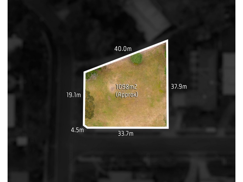 6 Fernleigh Drive, Mooroolbark VIC 3138