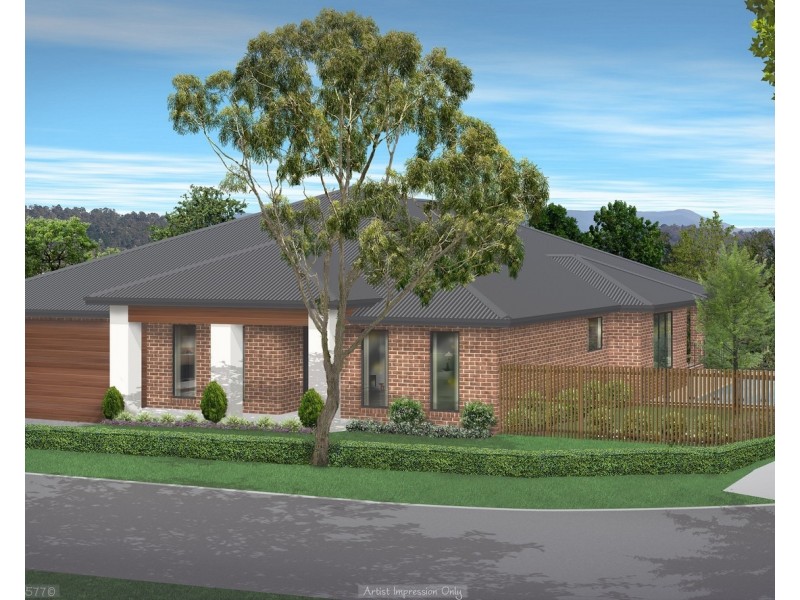 6 Fernleigh Drive, Mooroolbark VIC 3138