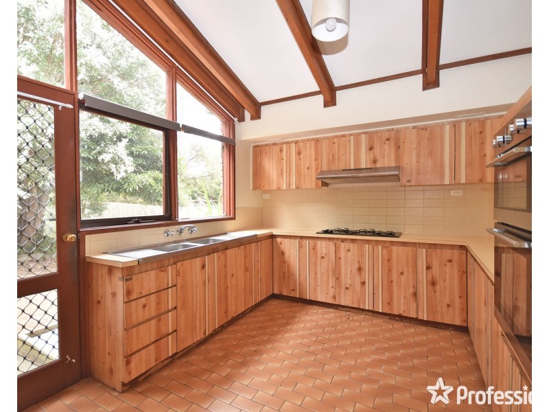 10 Anthony Drive, Chirnside Park VIC 3116