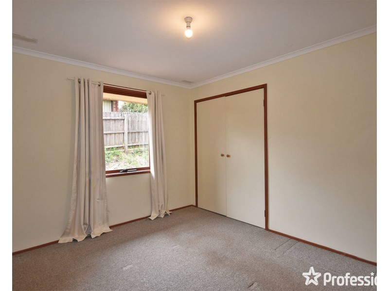 10 Anthony Drive, Chirnside Park VIC 3116