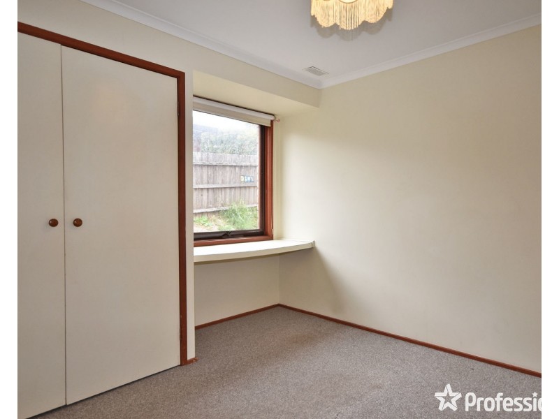 10 Anthony Drive, Chirnside Park VIC 3116