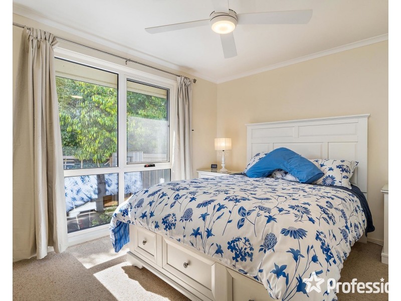 17 Partridge Way, Mooroolbark VIC 3138