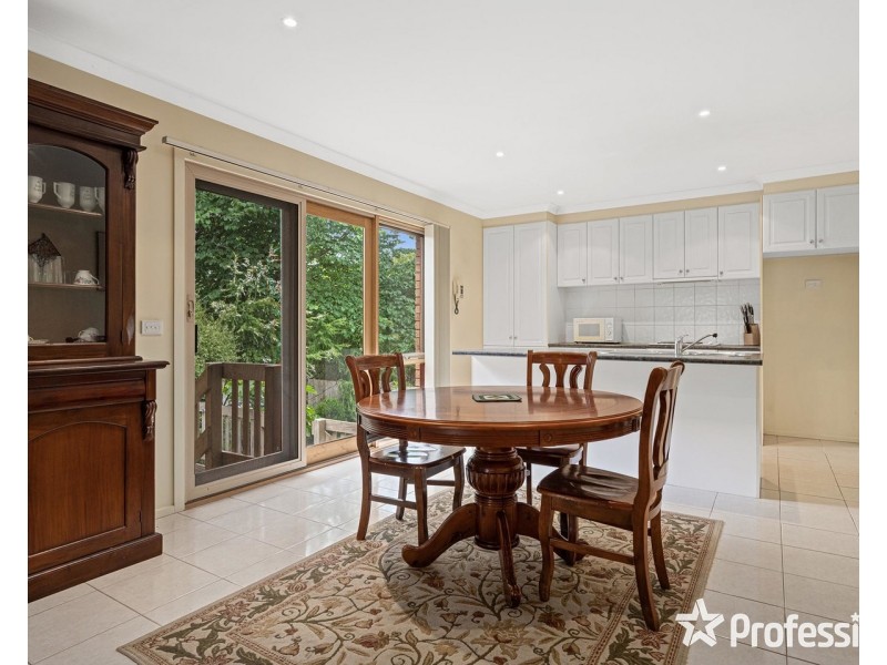 10 Hilltop Court, Yarra Junction VIC 3797