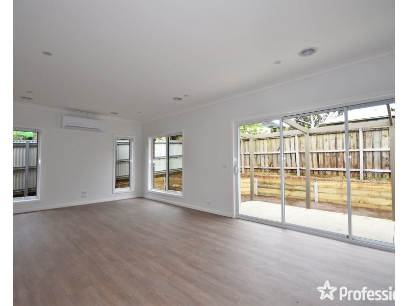7a Homer Avenue, Croydon South VIC 3136