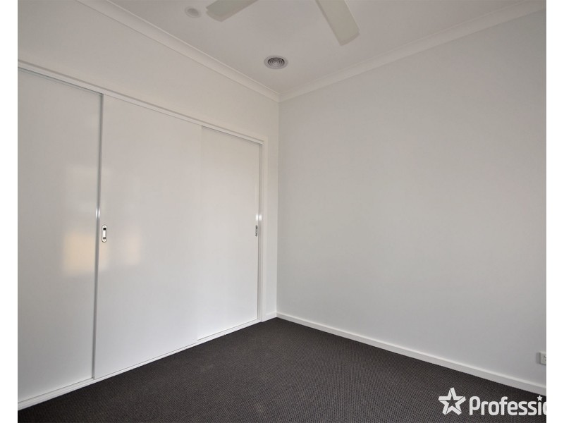 7a Homer Avenue, Croydon South VIC 3136