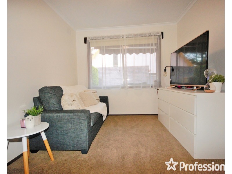 1/3 Ervin Road, Kilsyth VIC 3137