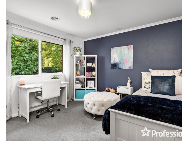 5 Glenbrook Close, Mooroolbark VIC 3138