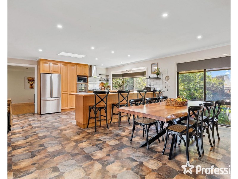 7 Olinda Road, Mount Evelyn VIC 3796