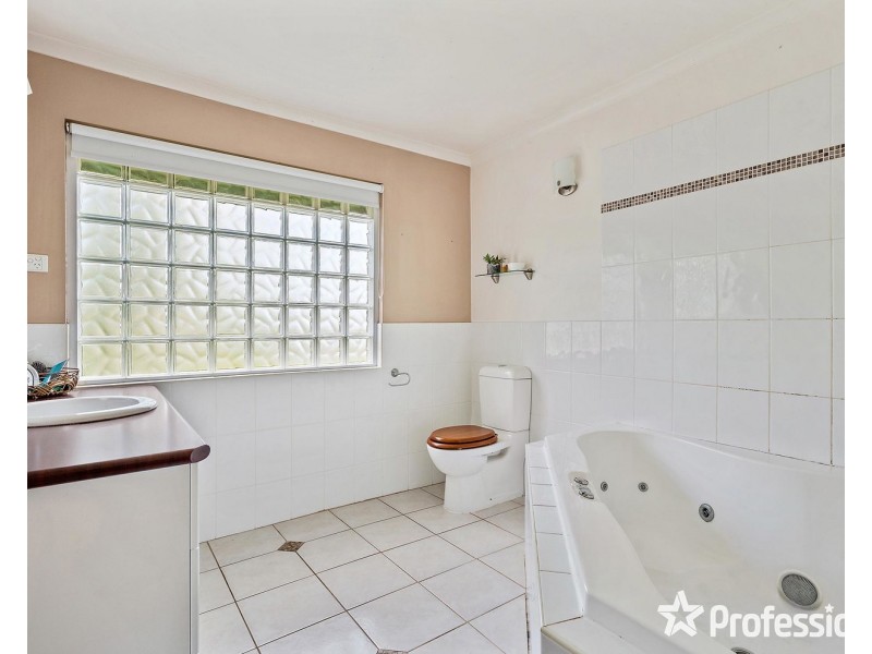 7 Olinda Road, Mount Evelyn VIC 3796