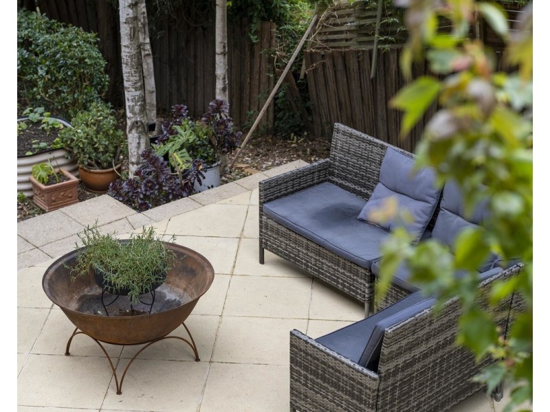 8 Hilledge Lane, Mooroolbark VIC 3138