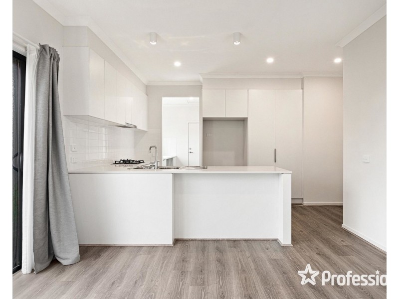 1/9 Penalga Road, Mooroolbark VIC 3138