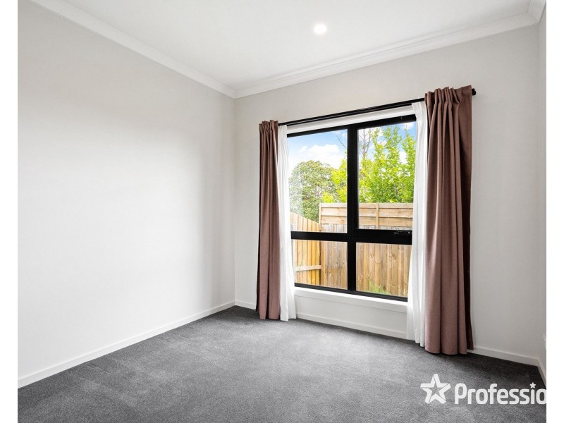 1/9 Penalga Road, Mooroolbark VIC 3138