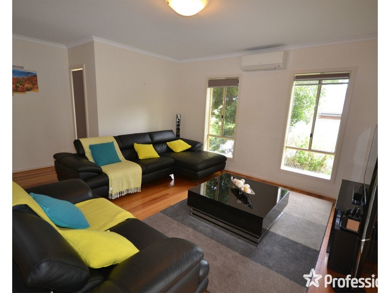 1/22 Charles Street, Mooroolbark VIC 3138