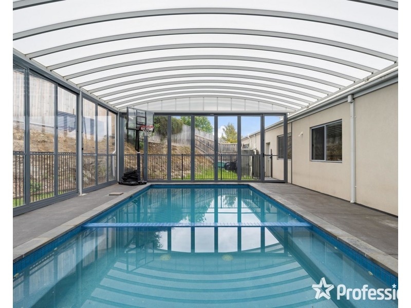 1 Bellbird Drive, Lilydale VIC 3140