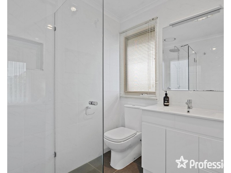 9 Levendale Avenue, Mooroolbark VIC 3138