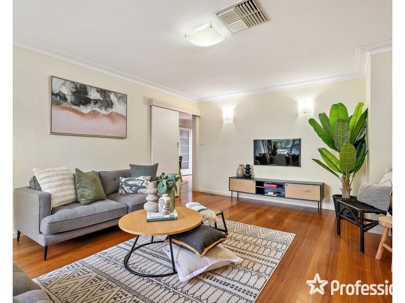 23 Kipling Avenue, Mooroolbark VIC 3138