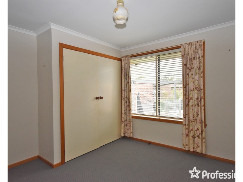 13/104 Sherlock Road, Mooroolbark VIC 3138