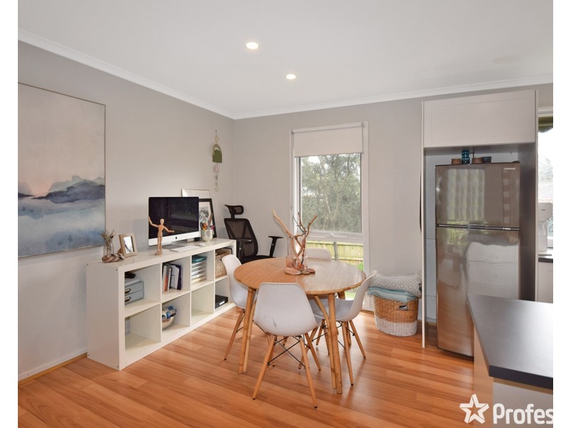 2/22 Felix Grove, Mooroolbark VIC 3138