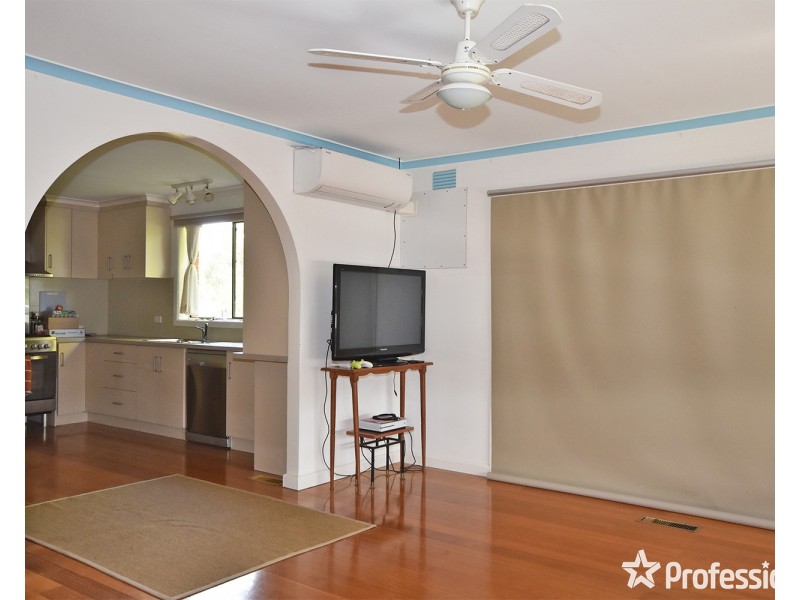 Rear/31 Monbulk Road, Mount Evelyn VIC 3796