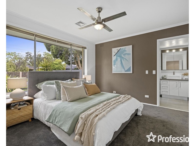 1/20 Birkenhead Drive, Kilsyth VIC 3137