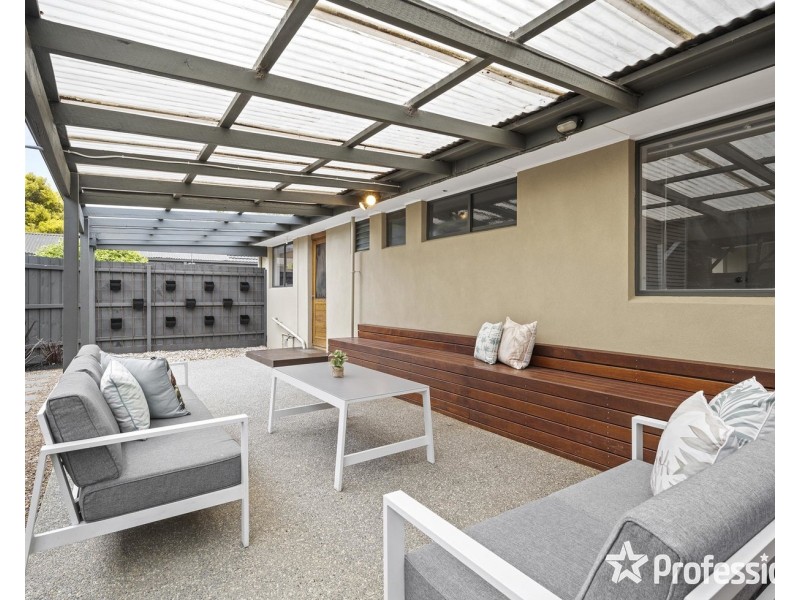 1/20 Birkenhead Drive, Kilsyth VIC 3137