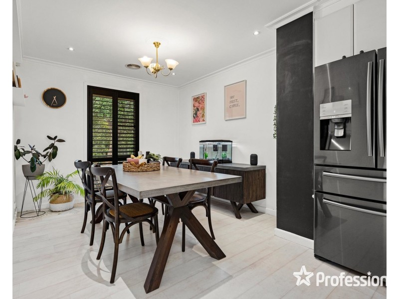 68 Hawthory Road, Kilsyth VIC 3137