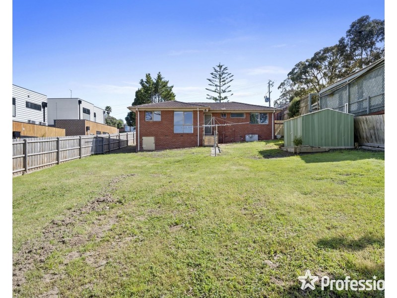 48 Winyard Drive, Mooroolbark VIC 3138