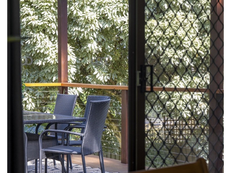 4 Barina Avenue, Mooroolbark VIC 3138