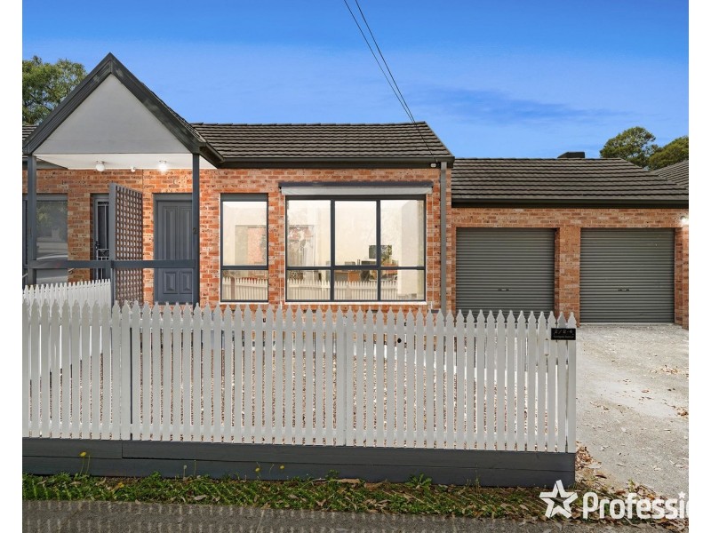 2/2-4 Sandgate Avenue, Croydon VIC 3136