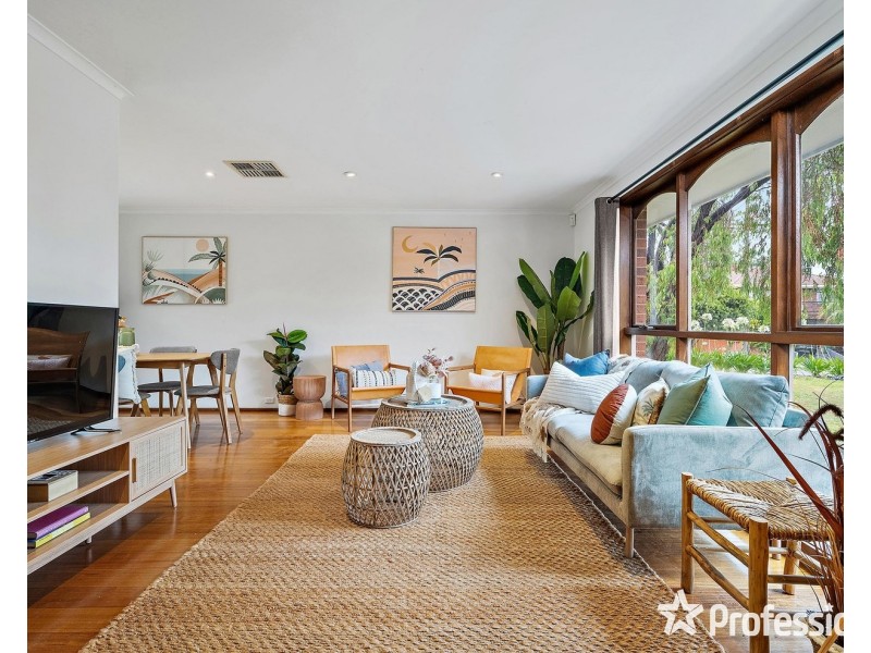 12 Biala Court, Mooroolbark VIC 3138