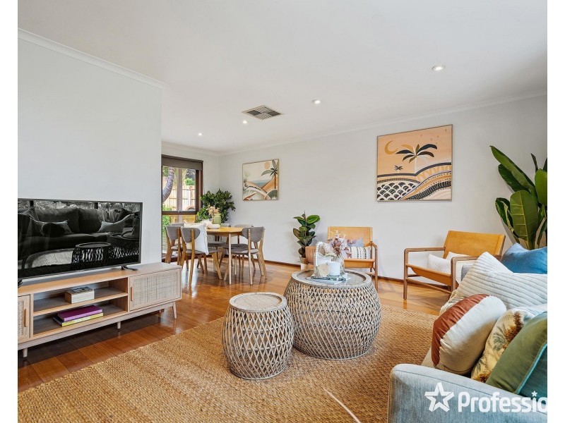 12 Biala Court, Mooroolbark VIC 3138