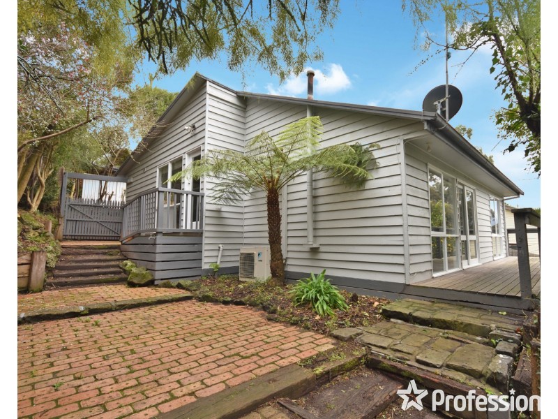 25 Middleton Drive, Woori Yallock VIC 3139