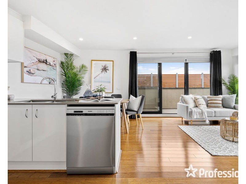 203/18 Myrtle Street, Bayswater VIC 3153