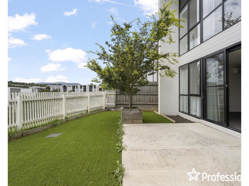 7 Bardaster Boulevard, Chirnside Park VIC 3116