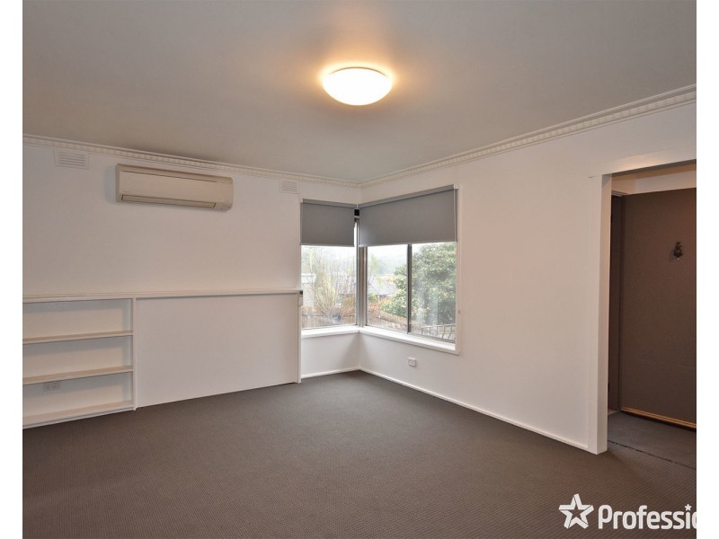 6 Monomeith Street, Mooroolbark VIC 3138
