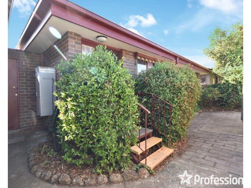 2/23 Bedford Road, Ringwood VIC 3134