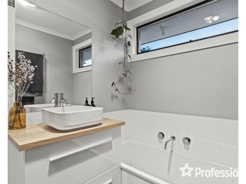 1/68 Birmingham Road, Mount Evelyn VIC 3796