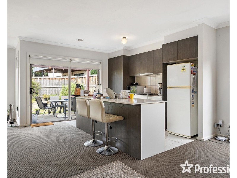 53 Tanika Circuit, Croydon VIC 3136