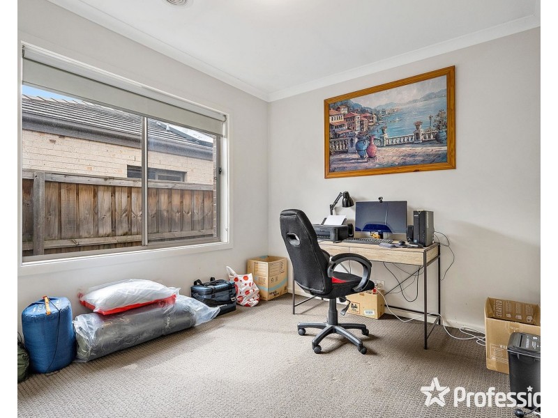 53 Tanika Circuit, Croydon VIC 3136