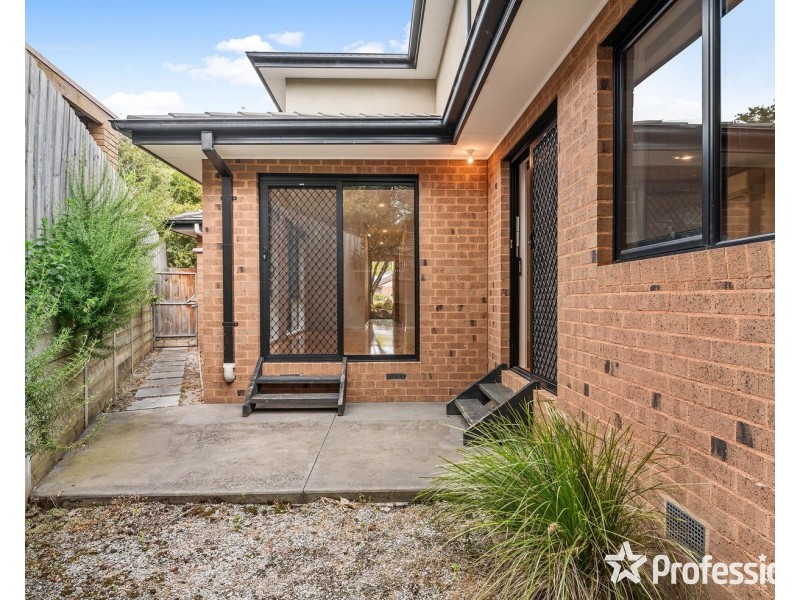 2a Wentworth Court, Mooroolbark VIC 3138