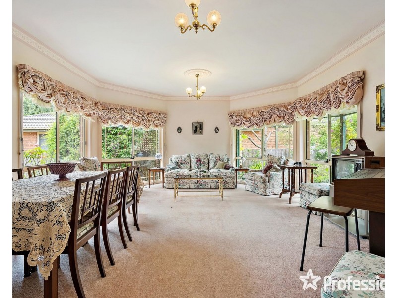 12 Lyric Court, Warranwood VIC 3134