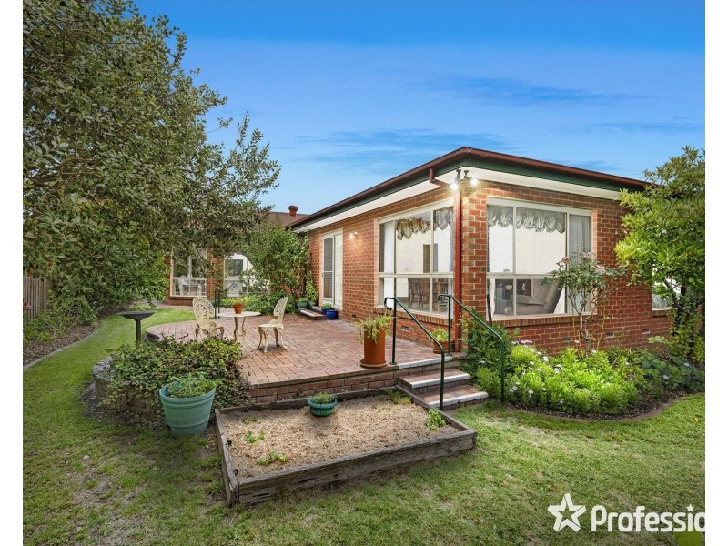 12 Lyric Court, Warranwood VIC 3134
