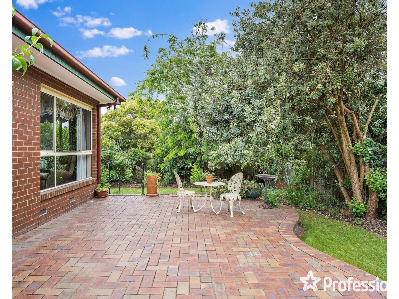 12 Lyric Court, Warranwood VIC 3134