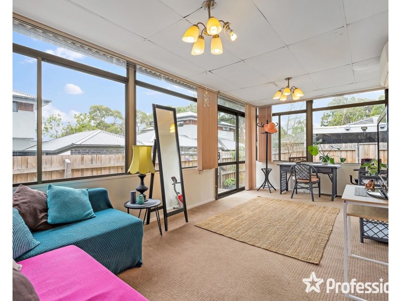 59 Diane Crescent, Croydon VIC 3136